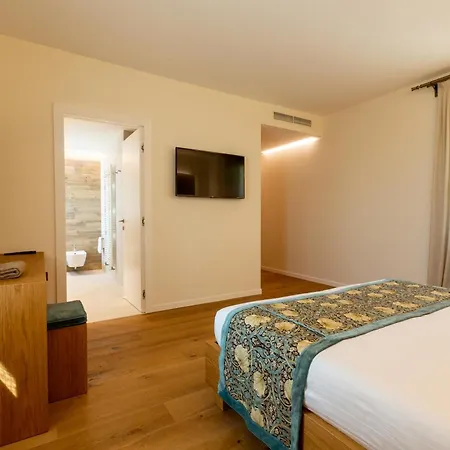 Relais Althea Azienda Agrituristica Resort *