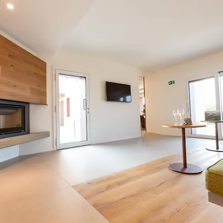 Relais Althea Azienda Agrituristica *