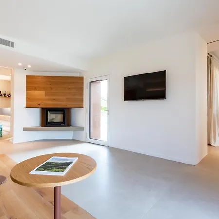 Relais Althea Azienda Agrituristica Resort *